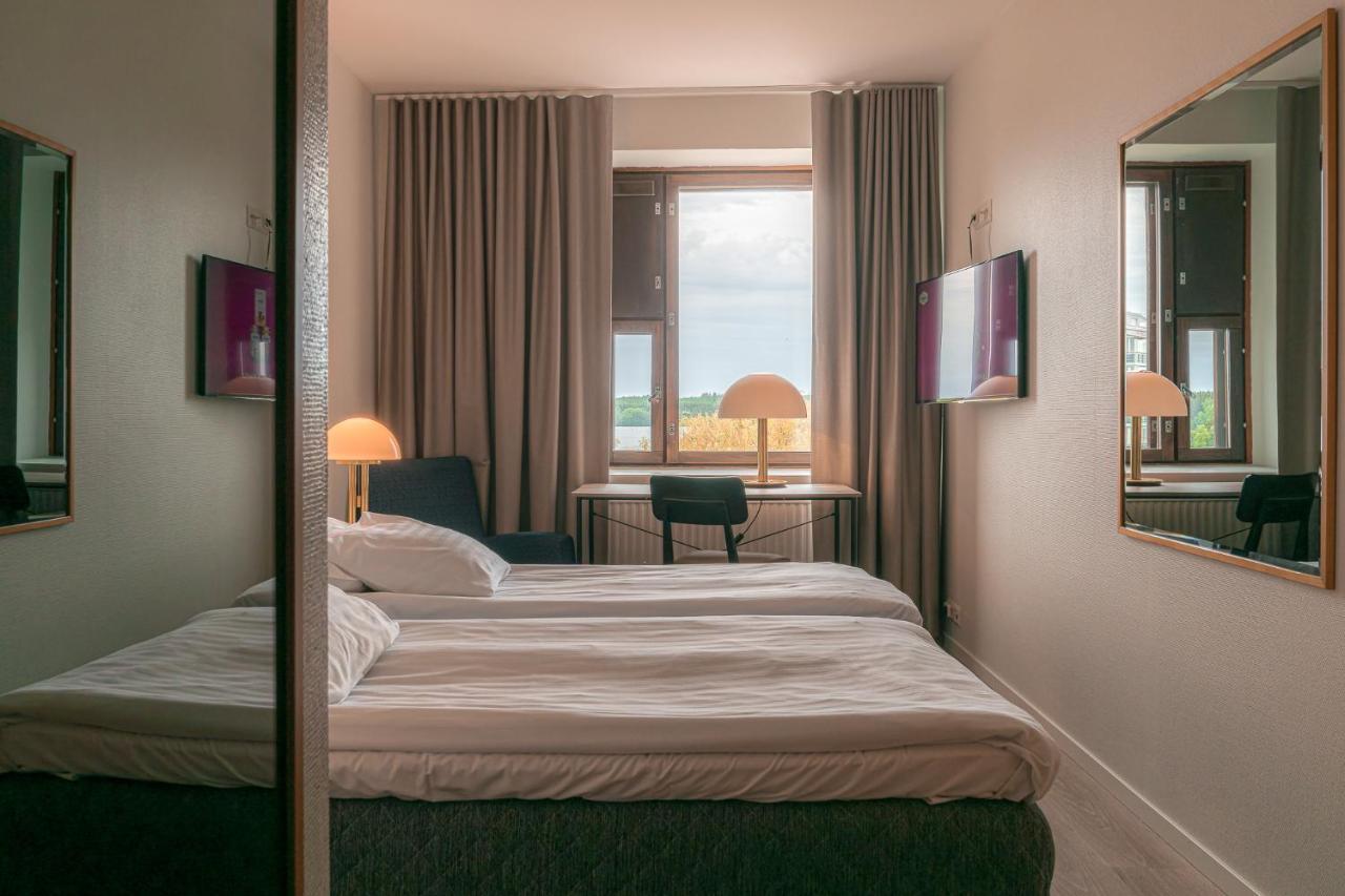 סאבונלינה Summer Hotel Tott מראה חיצוני תמונה