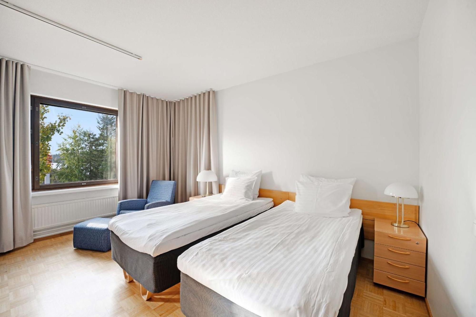 סאבונלינה Summer Hotel Tott מראה חיצוני תמונה